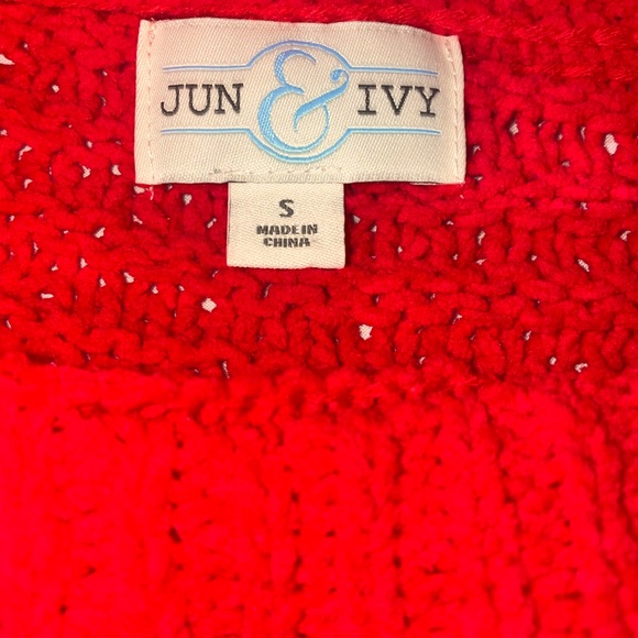 Jun & Ivy Red Sweater Small - Picture 2 of 3